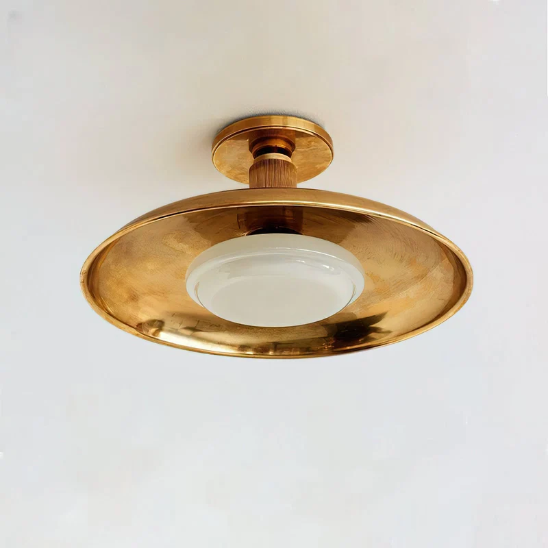 Plafondlamp met handgeblazen glazen kap en gestructureerde metalen rozet – warm sfeerlicht voor woonkamer, slaapkamer en entree | Sansoti