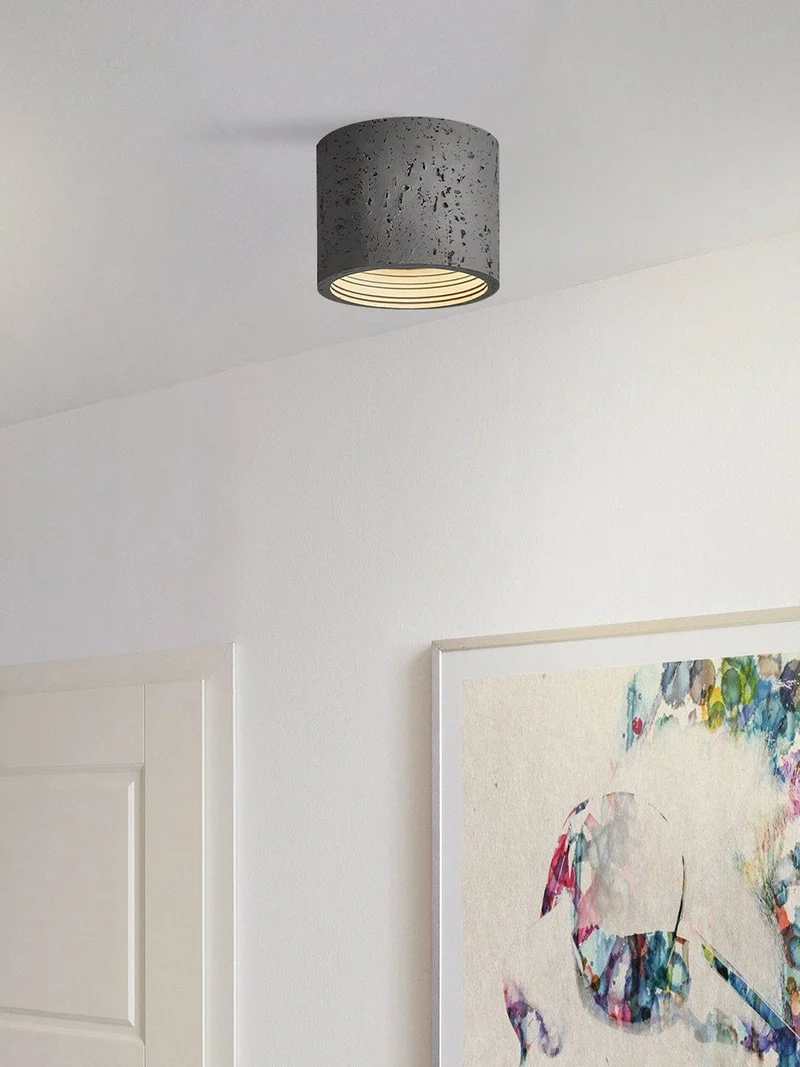 Cilindrische plafondlamp van travertijn – LED verlichting voor moderne interieurs | Sansoti