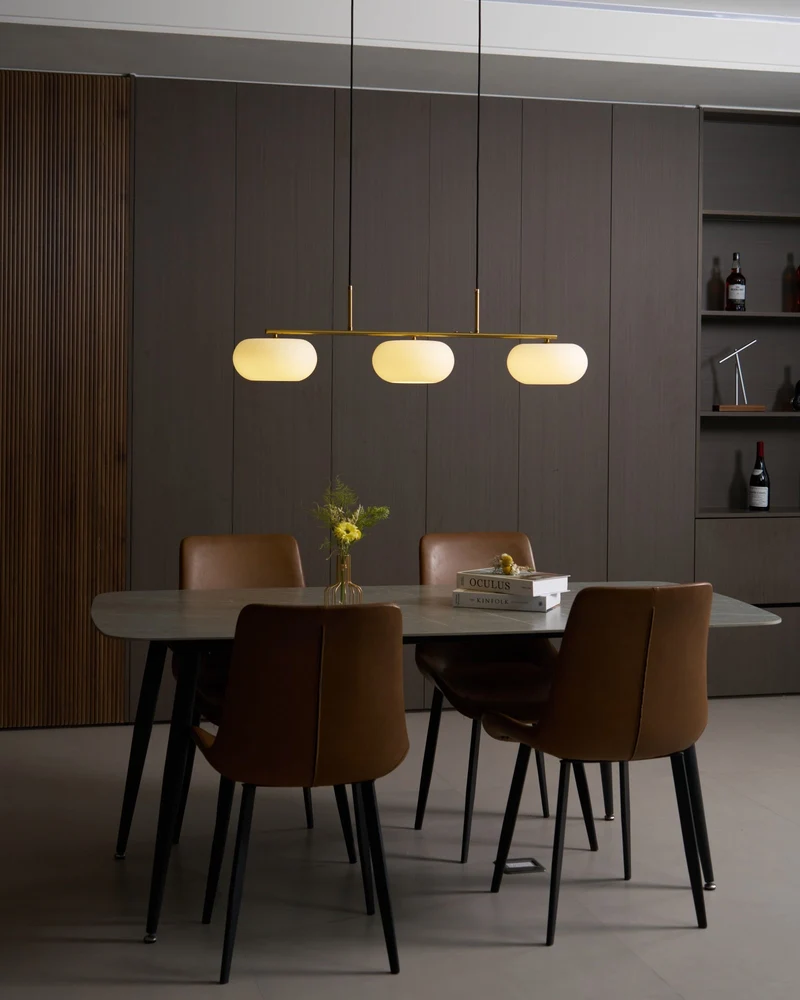 Design Hanglamp met 3 Globe Kapjes - Stijlvolle Eetkamerverlichting voor Tafel en Kookeiland - Verstelbaar 150 cm - Nikkel of Goud - E26/E27 | Sansoti