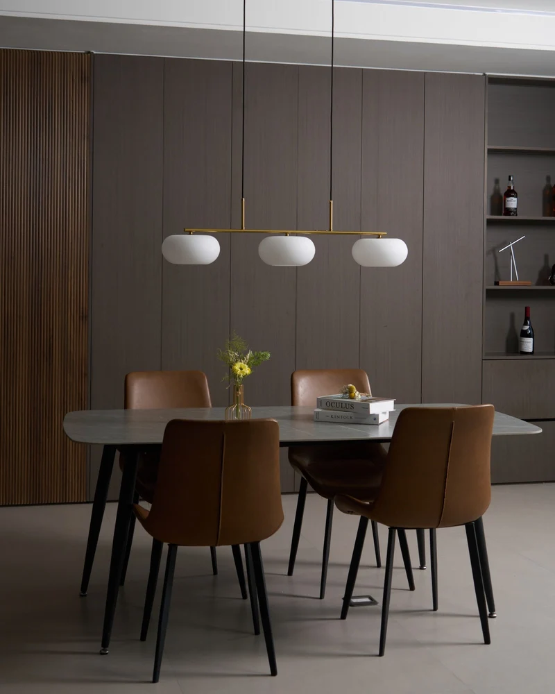 Design Hanglamp met 3 Globe Kapjes - Stijlvolle Eetkamerverlichting voor Tafel en Kookeiland - Verstelbaar 150 cm - Nikkel of Goud - E26/E27 | Sansoti