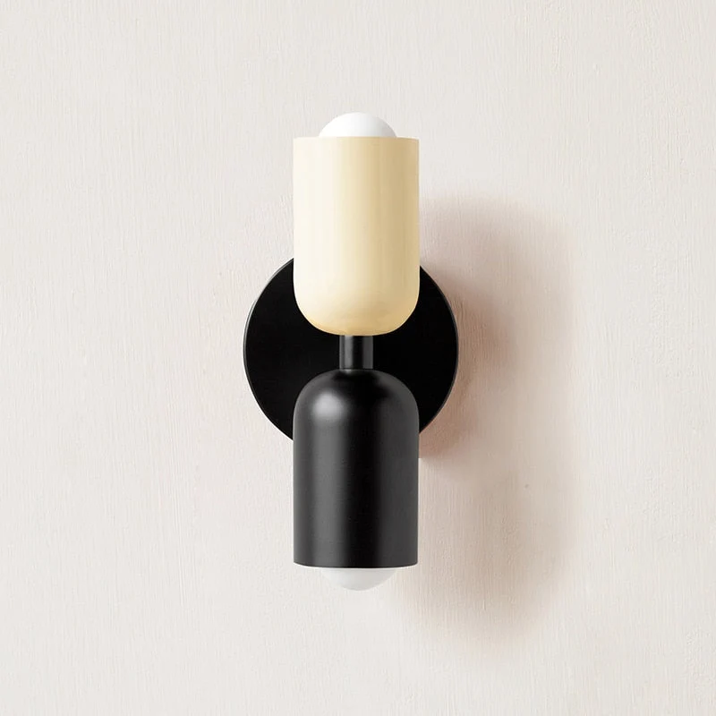 Metalen Wandlamp met Tweevoudige Lichtstraal – Scandinavische Design Verlichting voor Moderne Interieurs | Sansoti
