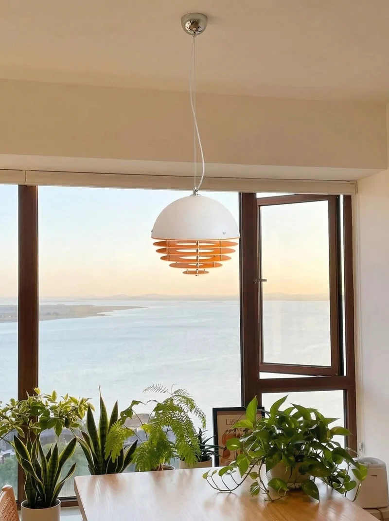 Stijlvolle Hanglamp Bauhaus Design Oranje-Wit Sfeerverlichting voor Moderne Interieurs | Sansoti