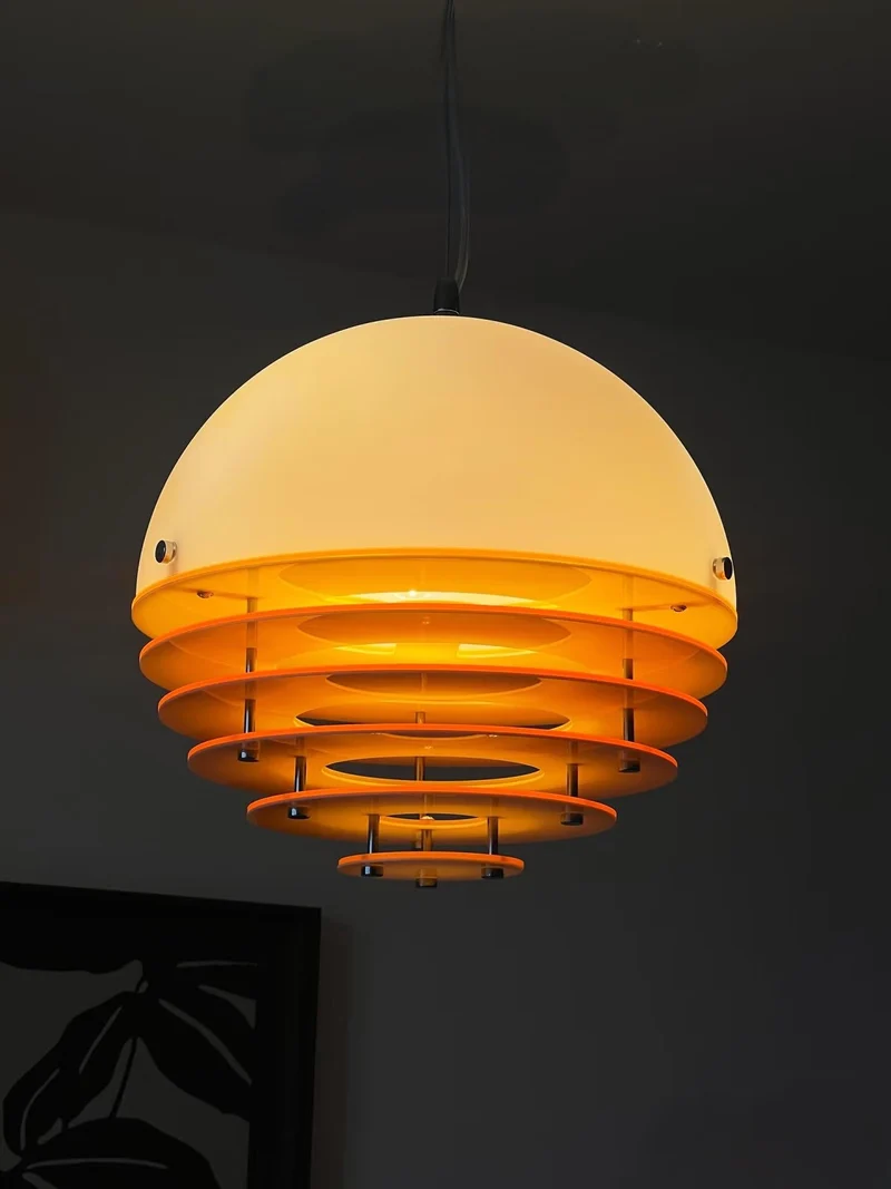 Stijlvolle Hanglamp Bauhaus Design Oranje-Wit Sfeerverlichting voor Moderne Interieurs | Sansoti