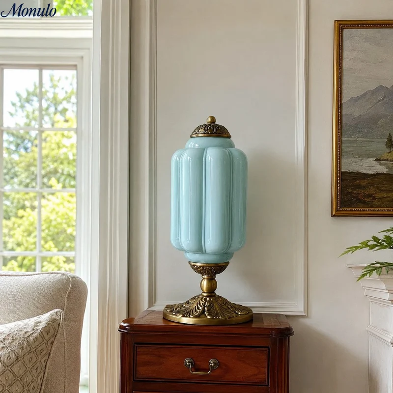 Vintage Glazen Tafellamp met Messing of Zwarte Afwerking | Sansoti