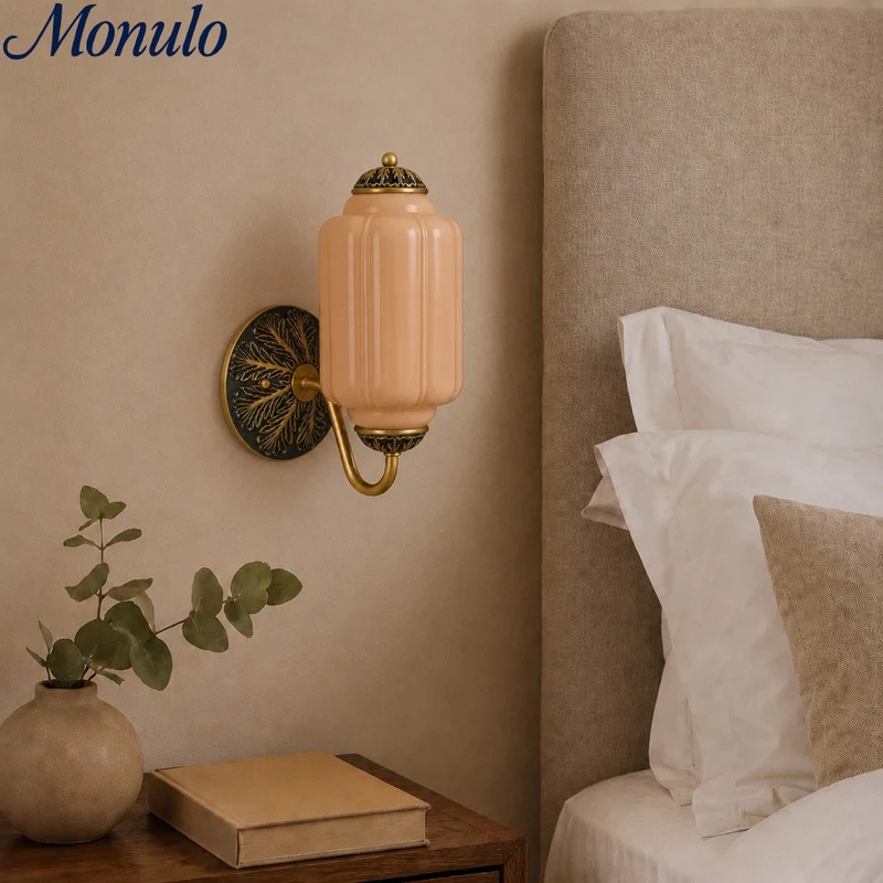 Melkglazen Wandlamp Eloise voor Hal en Slaapkamer | Vintage Wandverlichting met Melkwit Glas | Sansoti