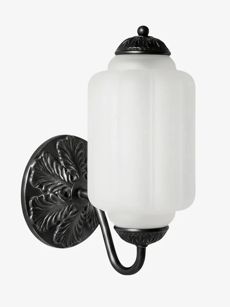 Melkglazen Wandlamp Eloise voor Hal en Slaapkamer | Vintage Wandverlichting met Melkwit Glas | Sansoti