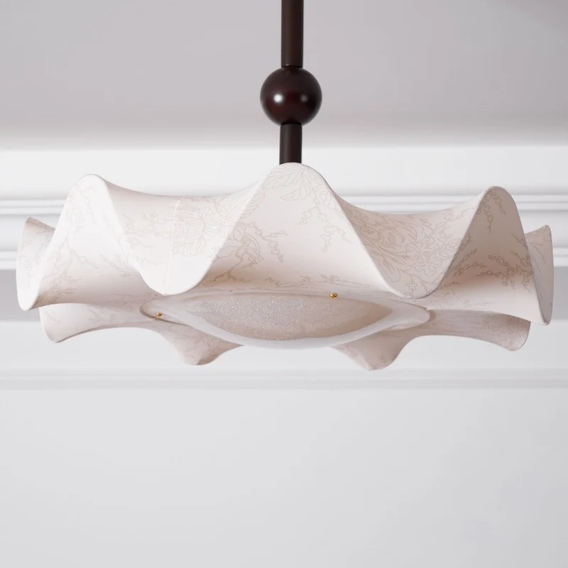 Plafondlamp met Bloemblaadjesontwerp – Walnoot & Goud – Geïntegreerde LED – Ø50cm × H44cm | Sansoti