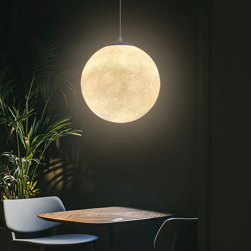 Maan Hanglamp – Realistische Textuur – 8 Maten Beschikbaar – Romantische Maanbol voor Slaapkamer Eetkamer Kinderkamer – Dimbaar Warm Licht – Schuine Plafondadapter Inbegrepen | Sansoti