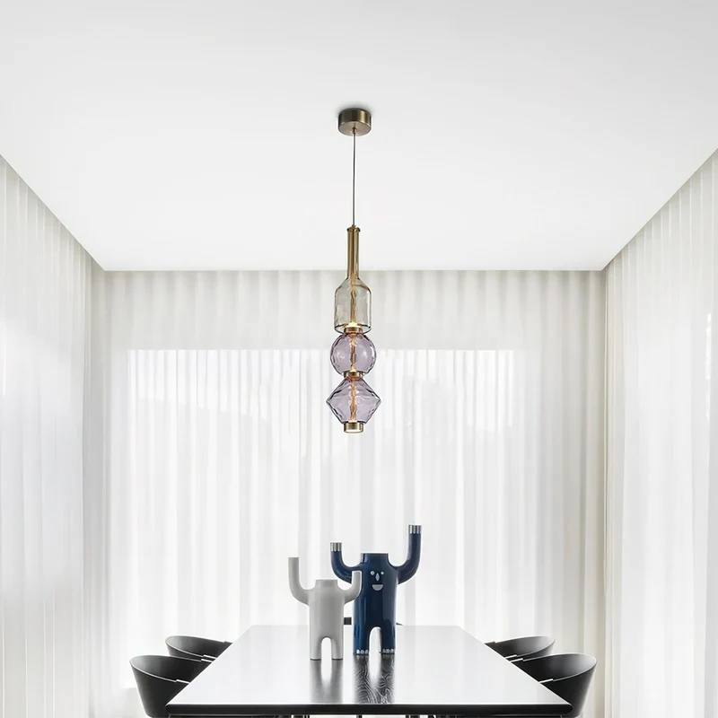 Hanglamp met Gekleurde Glazen Bol – Modern Design voor Eetkamer en Keuken | Sansoti