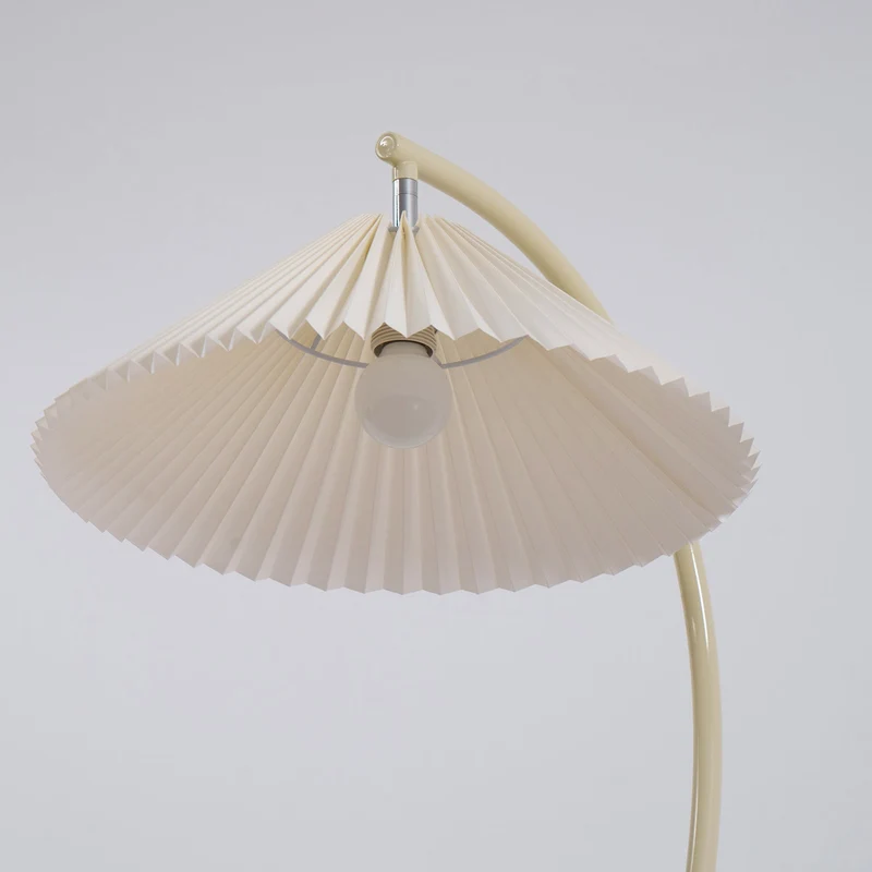 Geplooide Vloerlamp met Stoffen Kap – Modern Design Zwart Beige Groen Goud – 155cm Hoog E26/E27 – Dimbaar | Sansoti