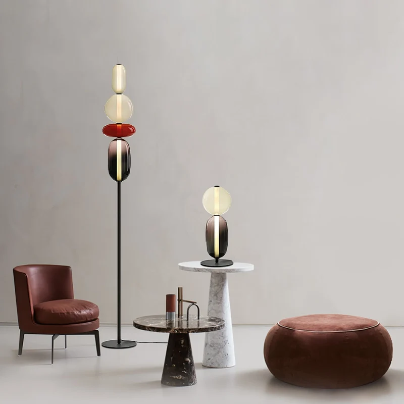 Glazen Vloerlamp met Handgeblazen Kap Zwarte Standaard Modern Design Woonkamer Verlichting | Sansoti