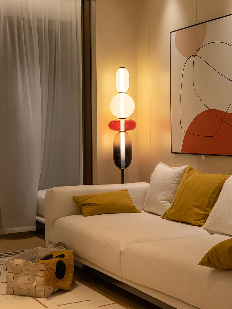 Glazen Vloerlamp met Handgeblazen Kap Zwarte Standaard Modern Design Woonkamer Verlichting | Sansoti