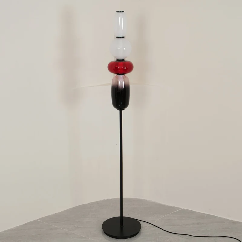 Glazen Vloerlamp met Handgeblazen Kap Zwarte Standaard Modern Design Woonkamer Verlichting | Sansoti