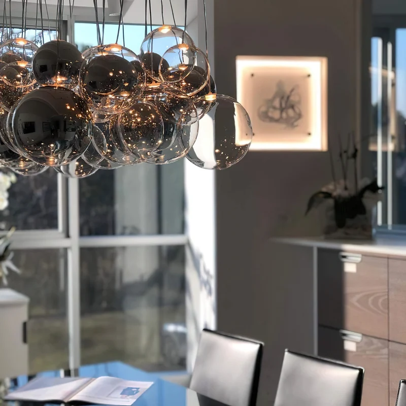 Glazen Hanglamp met Metalen Cluster Bellenbollen Moderne Verlichting | Sansoti