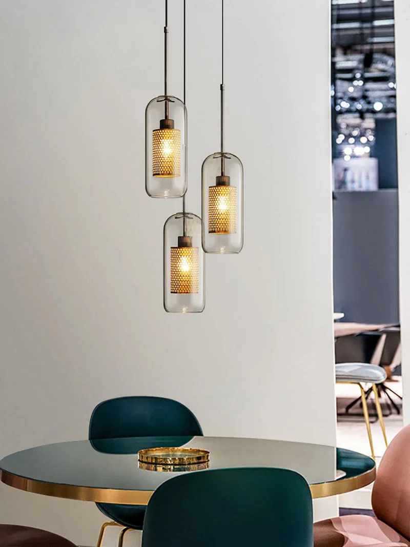 Glazen Hanglamp met Metalen Gaaskap Transparant Amber Zwart Goud 20-30cm Scandinavisch Design Eetkamer Keuken | Sansoti