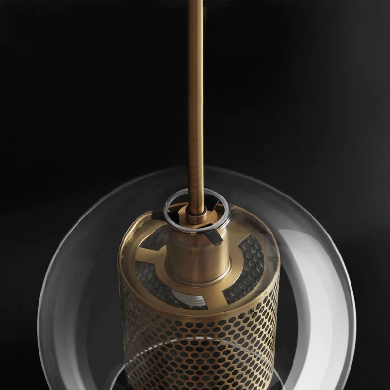 Glazen Hanglamp met Metalen Gaaskap Transparant Amber Zwart Goud 20-30cm Scandinavisch Design Eetkamer Keuken | Sansoti