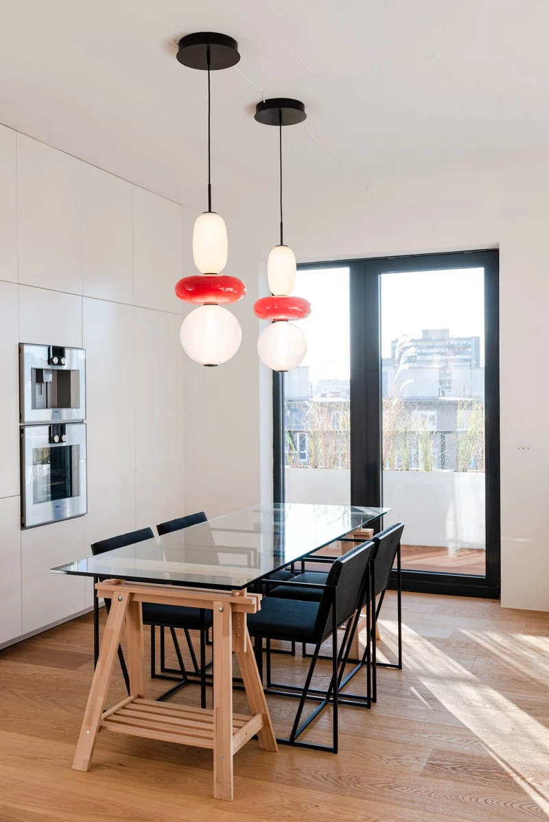 Glazen Hanglamp met Handgeblazen Kappen – Moderne Verlichting met Ambachtelijk Glaswerk | Sansoti