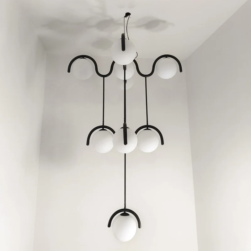 Moderne Kroonluchter met Messing en Glas – Artistieke Verlichting voor Eetkamer en Woonkamer | Sansoti