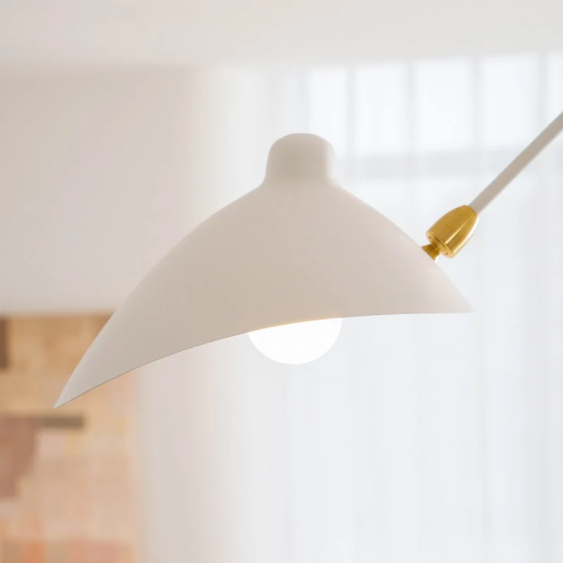 Verstelbare Spinlamp Multi-Arm Plafondlamp Industriële Design Messing Details Zwart Wit Scandinavisch Modern | Sansoti