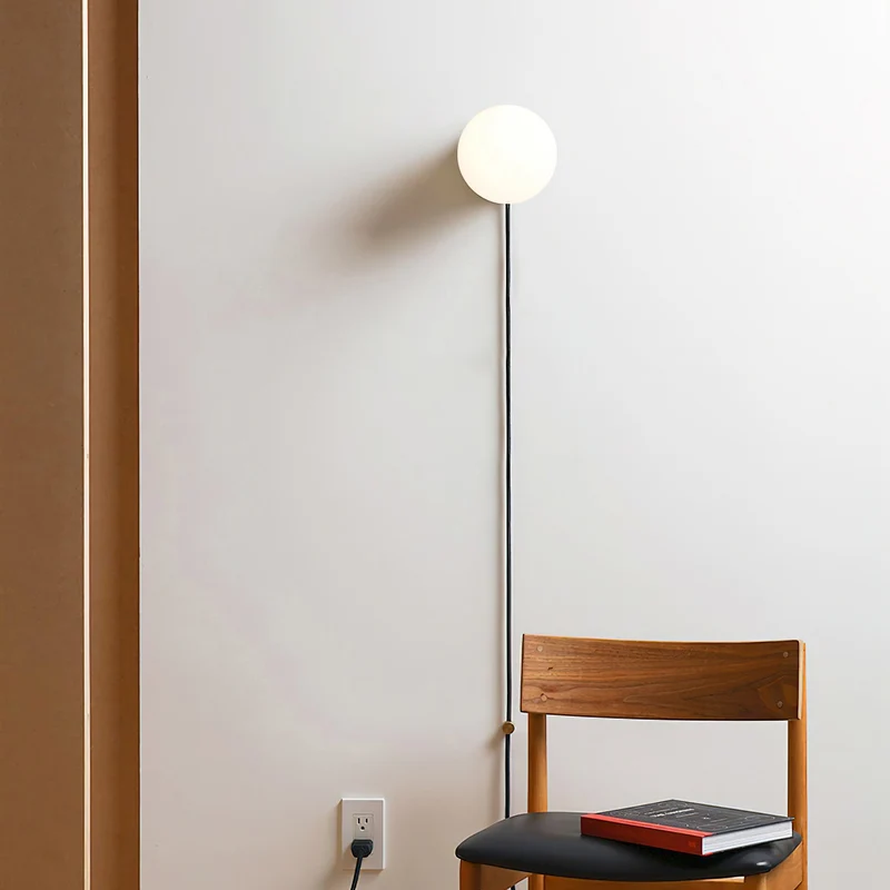 Wandlamp Plug-In Glas & IJzer Zwart Wit Sfeerlicht Slaapkamer Gang | Sansoti