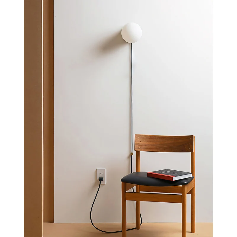 Wandlamp Plug-In Glas & IJzer Zwart Wit Sfeerlicht Slaapkamer Gang | Sansoti