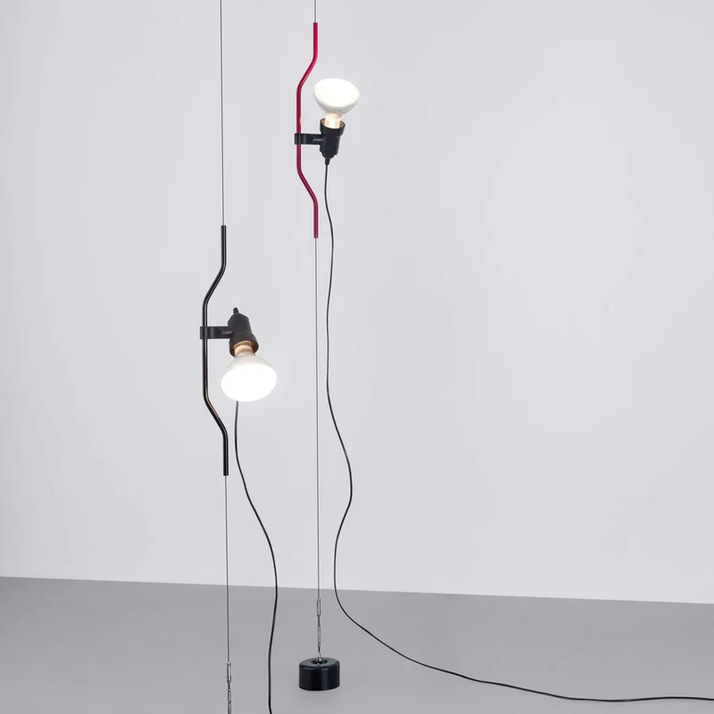 In Hoogte Verstelbare Hanglamp met Metalen Buiskap – Zwart/Wit/Rood | Sansoti