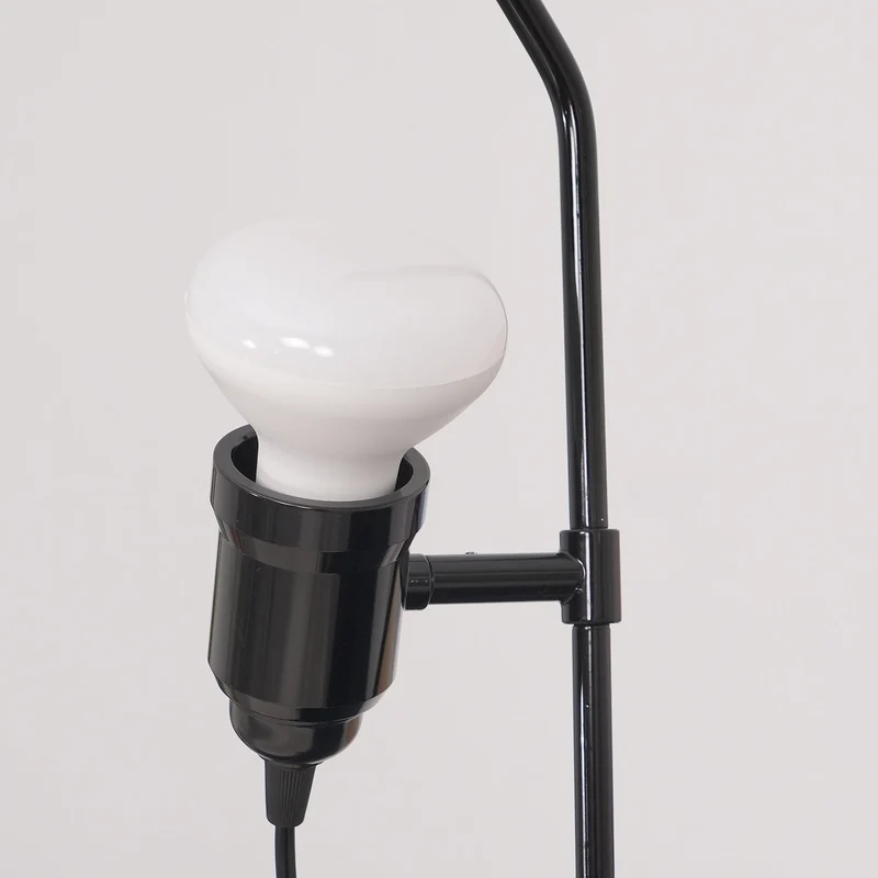 In Hoogte Verstelbare Hanglamp met Metalen Buiskap – Zwart/Wit/Rood | Sansoti
