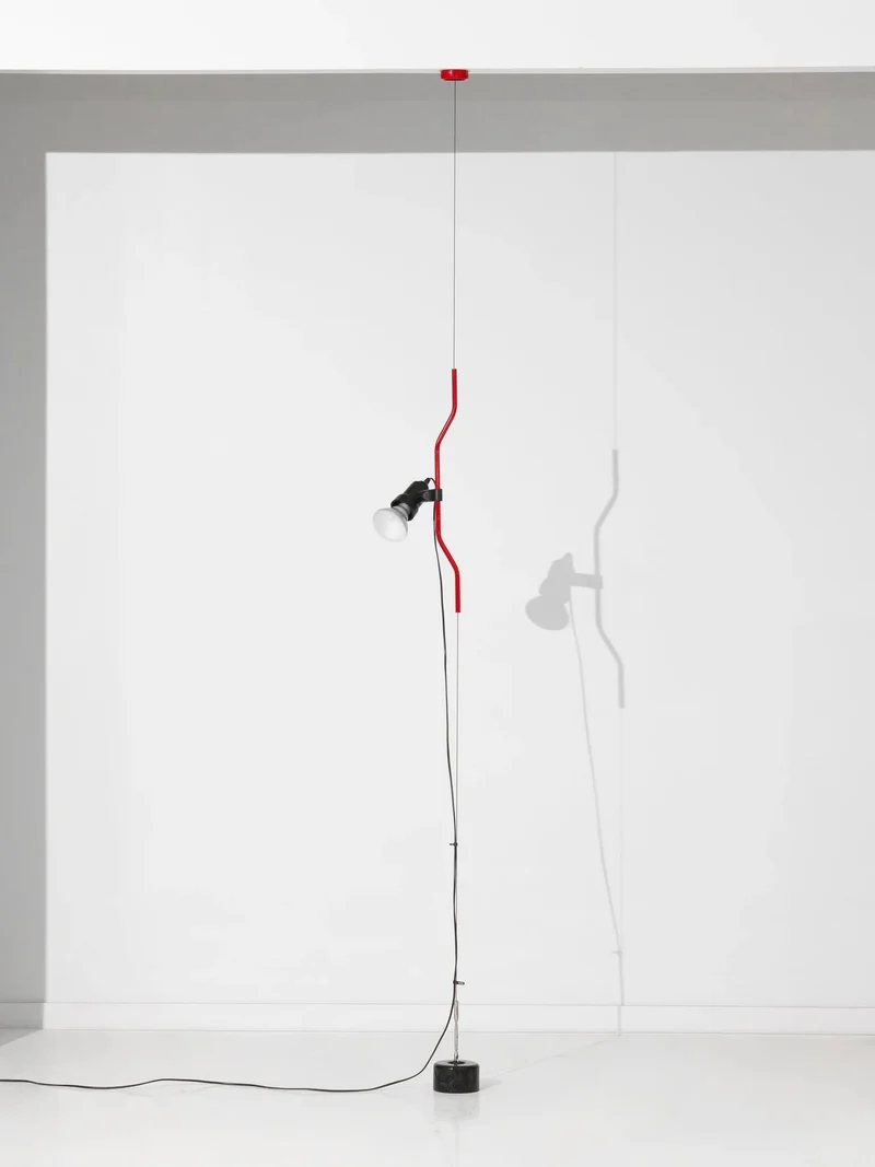 In Hoogte Verstelbare Hanglamp met Metalen Buiskap – Zwart/Wit/Rood | Sansoti
