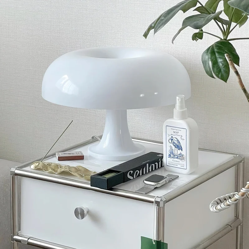 Paddenstoelvormige Tafellamp met 4 Lichtbronnen en Gedimde Retro Sfeer | Sansoti