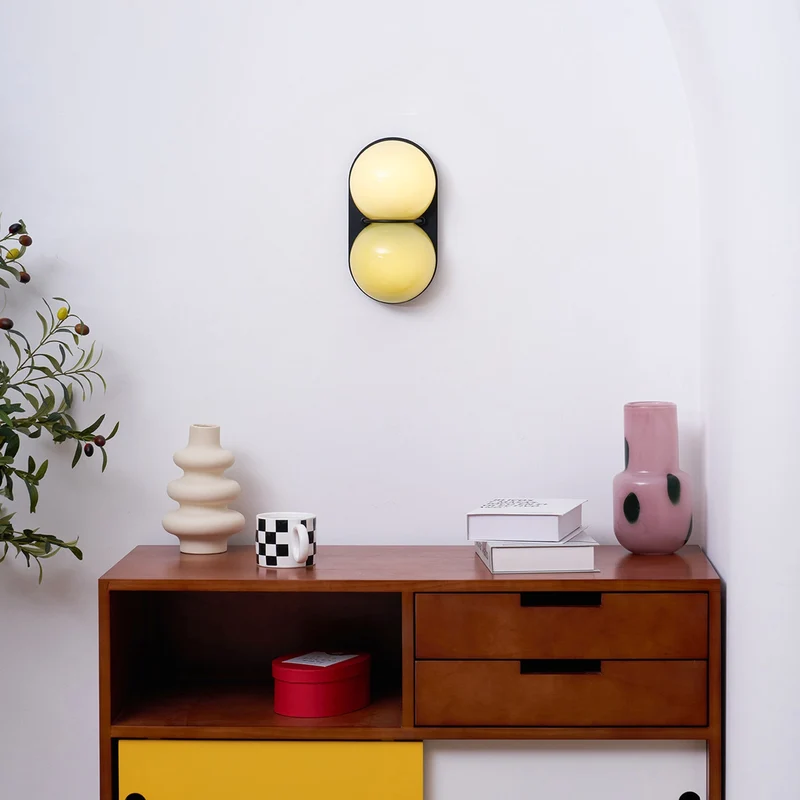 Moderne Dubbele Glazen Wandlamp – Speelse Verlichting met Gekleurde Glazen voor Slaapkamer & Kinderkamer | Sansoti