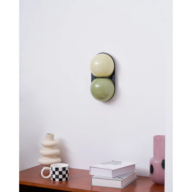 Moderne Dubbele Glazen Wandlamp – Speelse Verlichting met Gekleurde Glazen voor Slaapkamer & Kinderkamer | Sansoti
