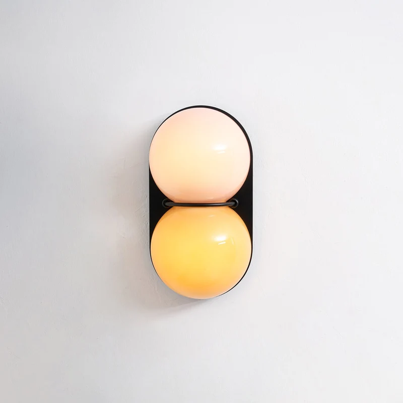 Moderne Dubbele Glazen Wandlamp – Speelse Verlichting met Gekleurde Glazen voor Slaapkamer & Kinderkamer | Sansoti