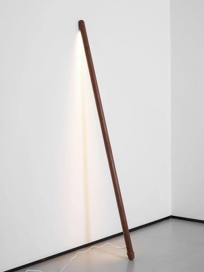 Scandinavische Vloerlamp Hout & Acryl met Geïntegreerde LED Staaflamp 135cm | Sansoti