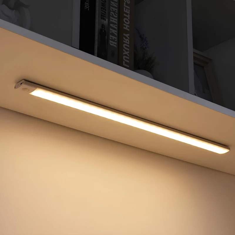 Oplaadbare Bewegingssensor LED Verlichting Draadloos Kleefmontage Nachtlampje Gang Kast Trap Automatische Sensor Slank Modern Design | Sansoti