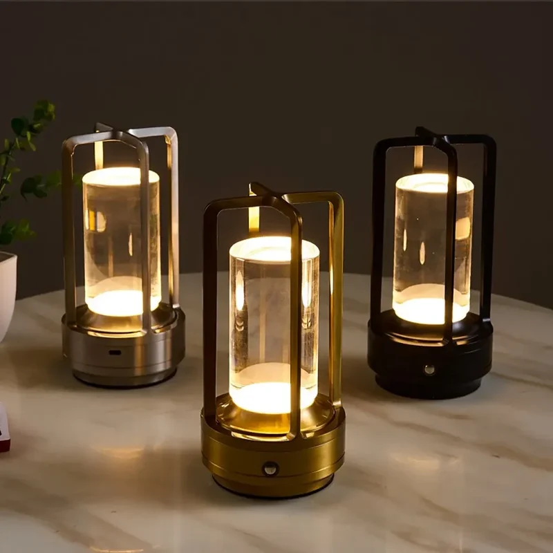 Decoratieve Kristallen Tafellamp Oplaadbaar Draadloos LED Nachtlampje met Drie Lichtstanden Dimbaar Modern Design 18cm | Sansoti