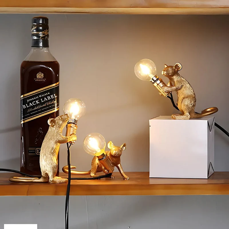 Decoratieve Muisvormige Tafellamp – Modern Design in Kunsthars – LED Verlichting voor Woonkamer, Slaapkamer & Kantoor | Sansoti