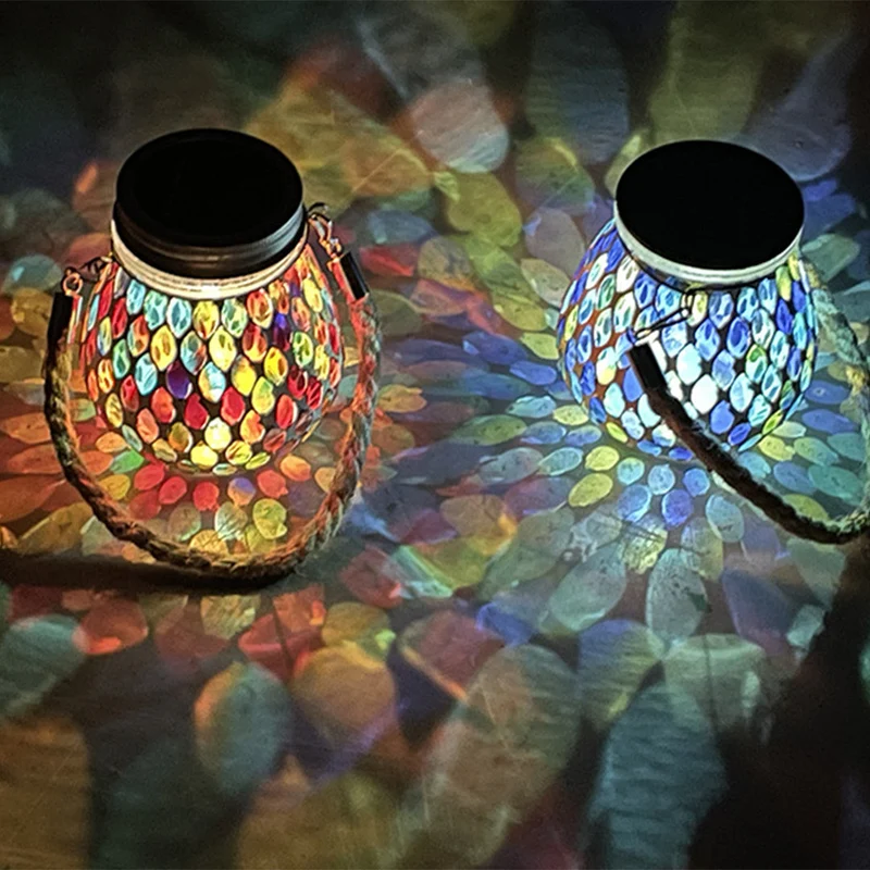 Solar Tuinlamp met Gekleurd Glas – Handgemaakte Lantaarn met Mozaïek Lichteffect voor Sfeervol Buitendecor | Sansoti