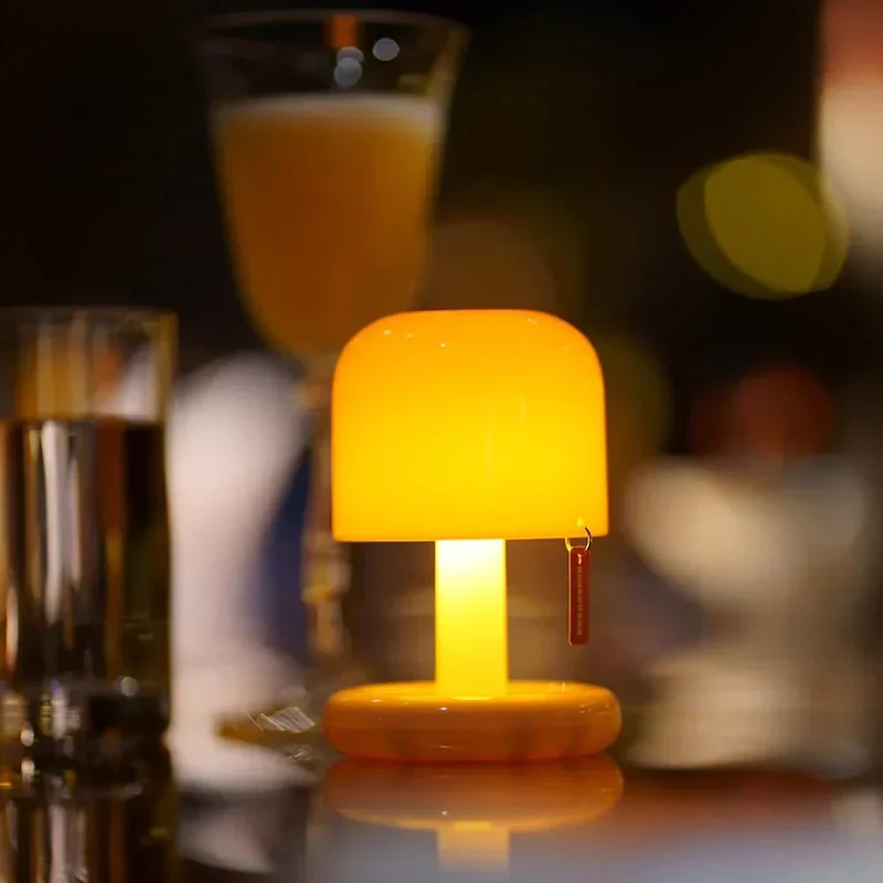 Compacte Zonsondergangprojector met 180° Draaibaar Ontwerp en 16 Kleuren – LED Sfeerverlichting voor Ontspanning | Sansoti