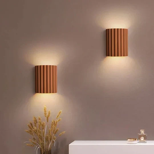 Moderne Wandlamp met Geribbeld Hars Design Sculptuurvorm Exclusieve Wandverlichting voor Woonkamer Slaapkamer Hal Kunstzinnige Wandlamp LED 7W | Sansoti