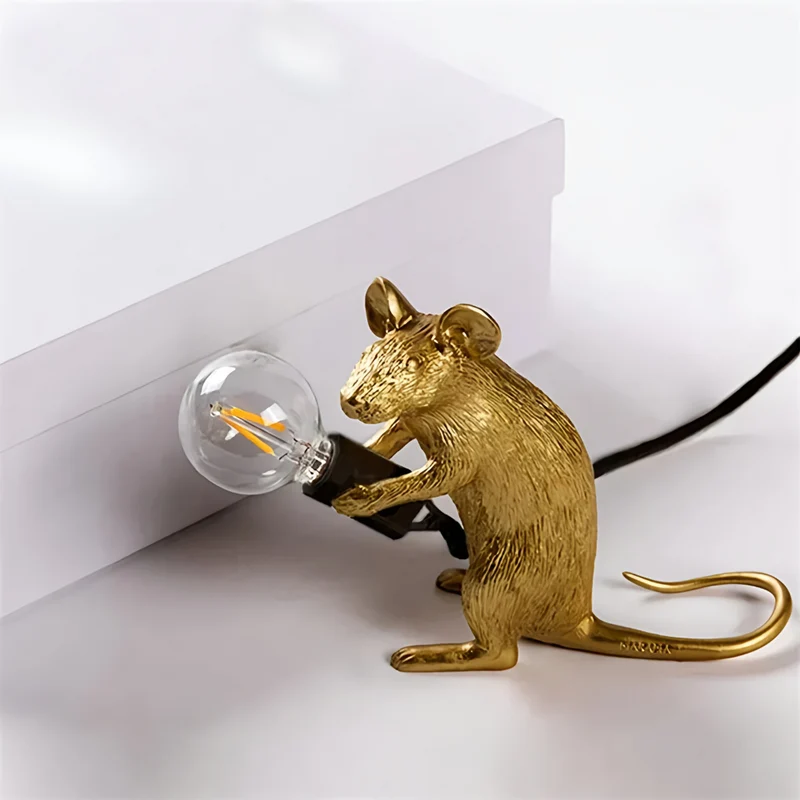 Decoratieve Tafellamp met Dierenfiguur – Hars – Gouden en Witte Muis – E12 – Warme Sfeerverlichting voor Woonkamer Slaapkamer Kantoor | Sansoti