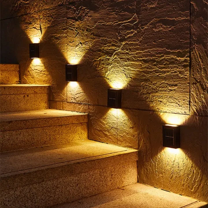 Zonne-energie Buitenwandlamp met Warmwit LED-Licht en IP44 Waterbestendigheid | Sansoti