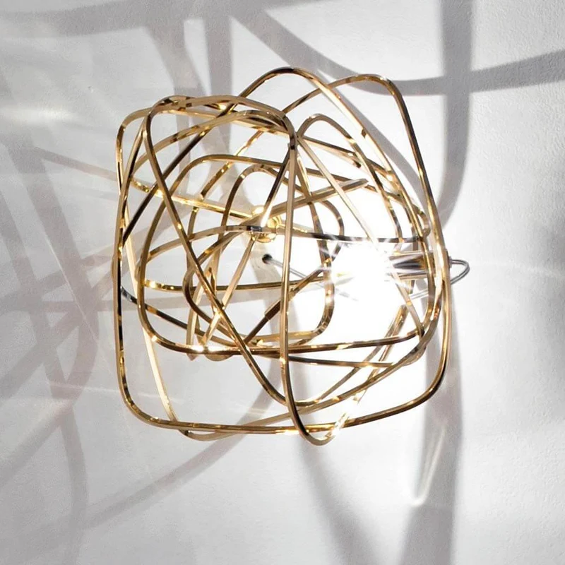 Terzani Doodle Wandlampe