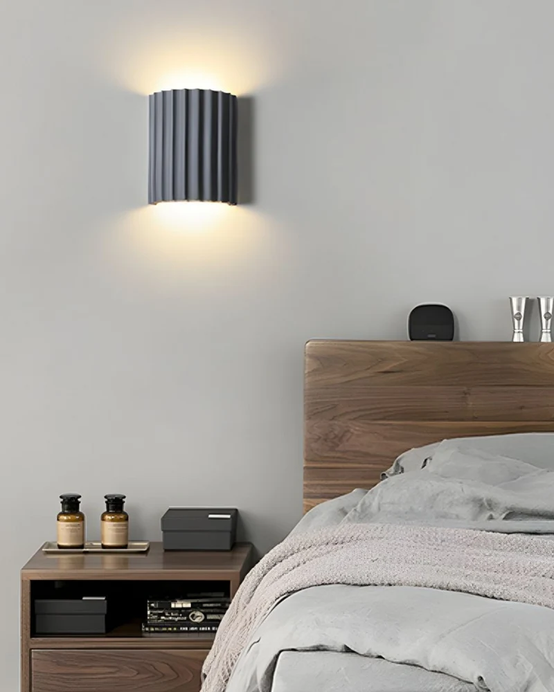 Wandlamp Ribbelstructuur Groen Met Tweezijdige Lichtbundel Voor Sfeervolle Ruimtes | Sansoti