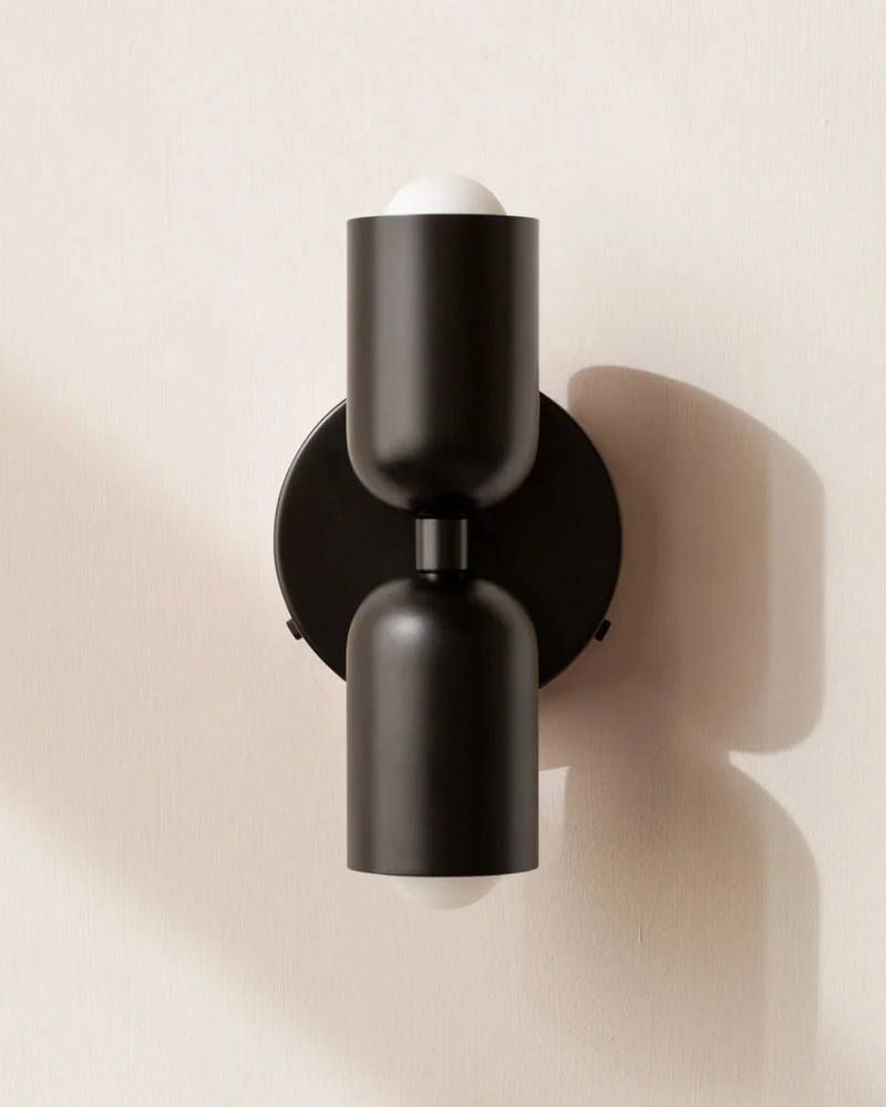 Wandlamp Dubbele Ronde Kap Zwart Frame Warm Sfeerlicht Slaapkamer Woonkamer Gang Minimalistische Wandverlichting Modern Japandi Scandinavisch Interieur | Sansoti