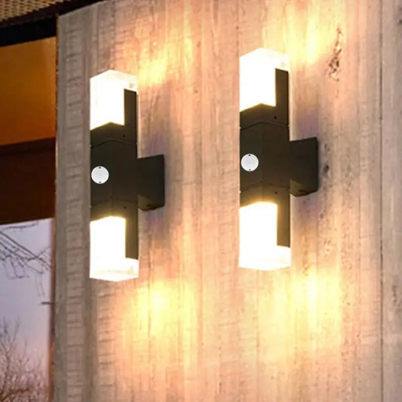 Buitenlamp Wandlamp Zwart Aluminium LED Bewegingssensor IP65 10W Warm Wit Modern | Sansoti
