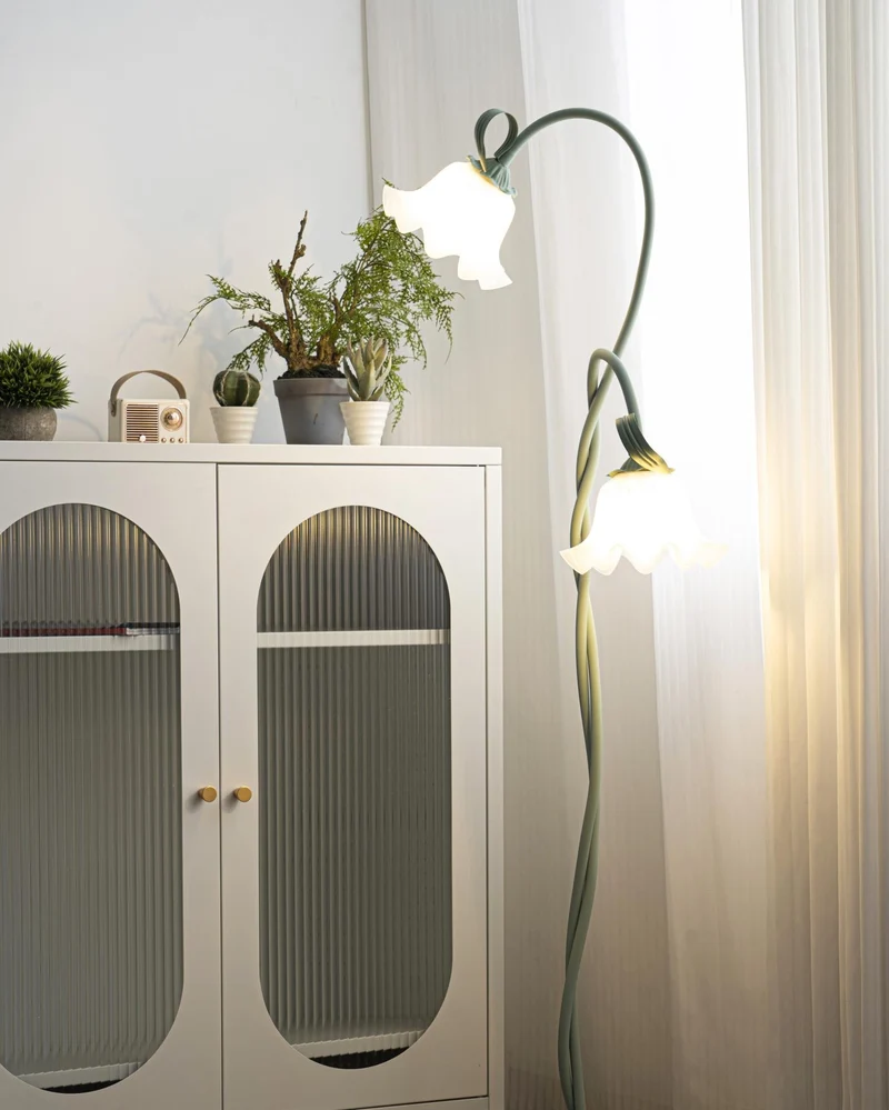 Vloerlamp Bloem Design Groen Wit Metaal 170cm 2-3 Lichts LED Sfeerlamp Woonkamer Slaapkamer | Sansoti