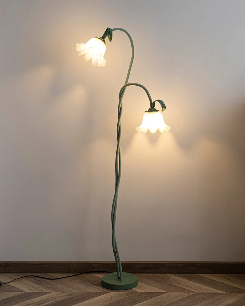 Vloerlamp Bloem Design Groen Wit Metaal 170cm 2-3 Lichts LED Sfeerlamp Woonkamer Slaapkamer | Sansoti
