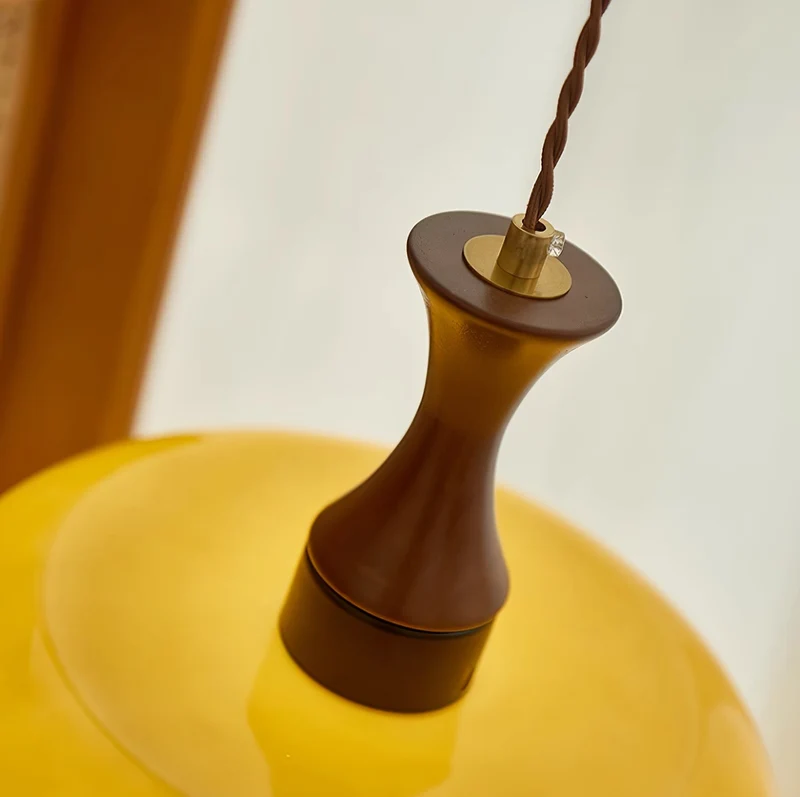 Amber glazen hanglamp – warme sfeerverlichting voor woonkamer en eetkamer | Sansoti