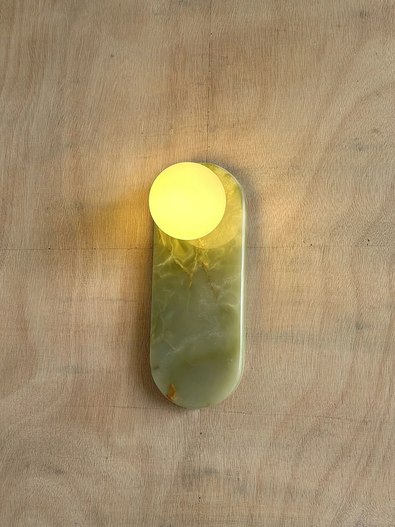 Luxe Wandlamp van Jade of Marmer met Glazen Kap – Mid Century Design Verlichting voor Slaapkamer en Hal | Sansoti
