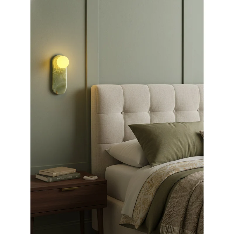 Luxe Wandlamp van Jade of Marmer met Glazen Kap – Mid Century Design Verlichting voor Slaapkamer en Hal | Sansoti